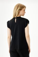 INFRONT Blússa - Svört - Image 2